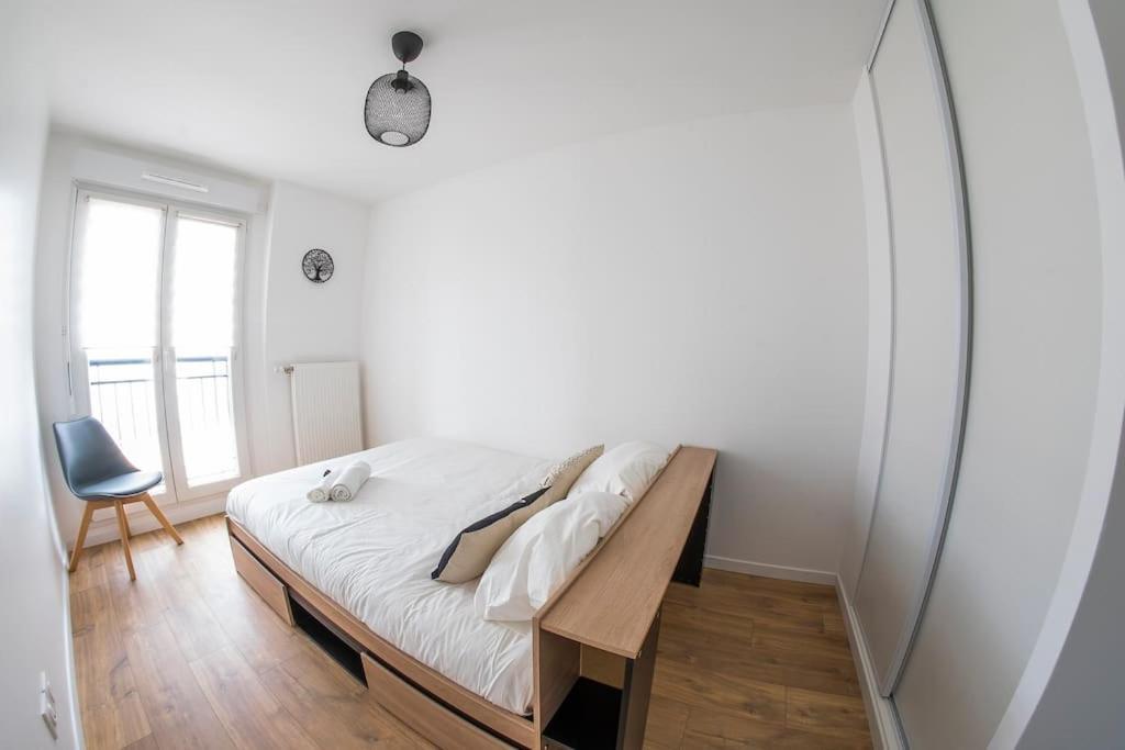 Apartment Paris & Disneyland - 2min From Train Station - Free Private Parking